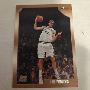 1998-1999 Topps Basketball Dirk Nowitzki RC Rookie Card Dallas Mavericks #154